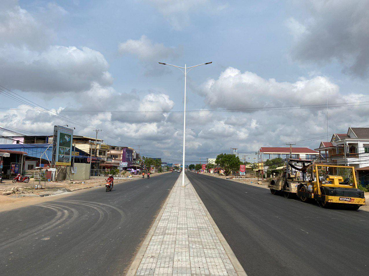 建圳達電纜柬埔寨路燈改造 建圳達電纜柬埔寨路燈改造